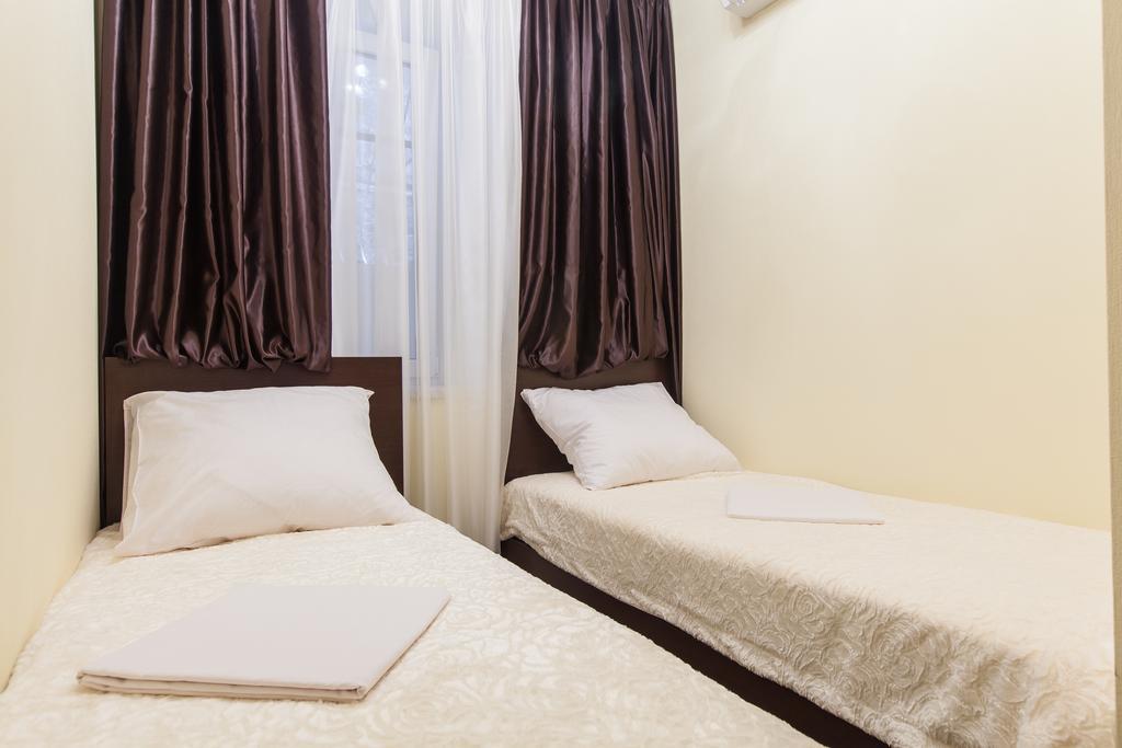 Hotel Cristal Одеса Стая снимка